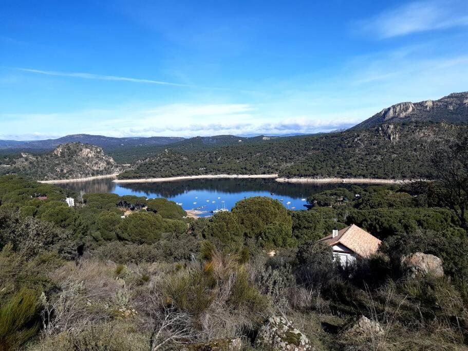 Acogedor Apartamento Con Bellas Vistas Al Embalse San Martín de Valdeiglesias Zewnętrze zdjęcie