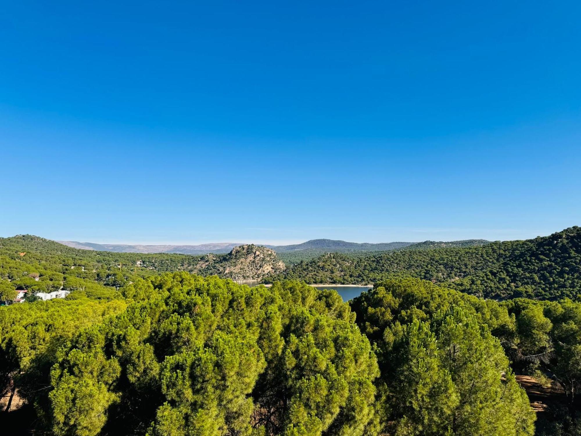 Acogedor Apartamento Con Bellas Vistas Al Embalse San Martín de Valdeiglesias Zewnętrze zdjęcie